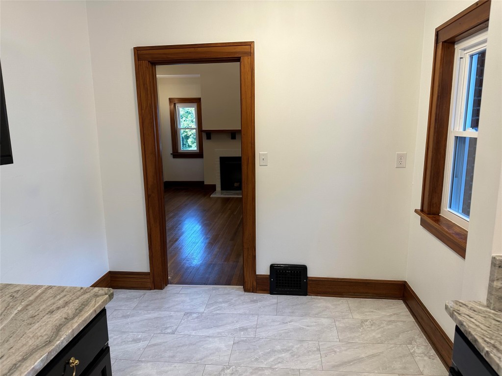 4 Edgewood Road Binghamton, NY 13903 - Photo 4 of 21 Gallery Image 4