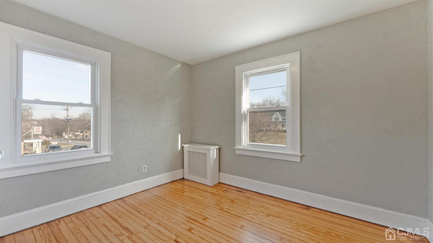 223 Riva Avenue Milltown, NJ 08850 - Photo 22 of 36 Gallery Image 22