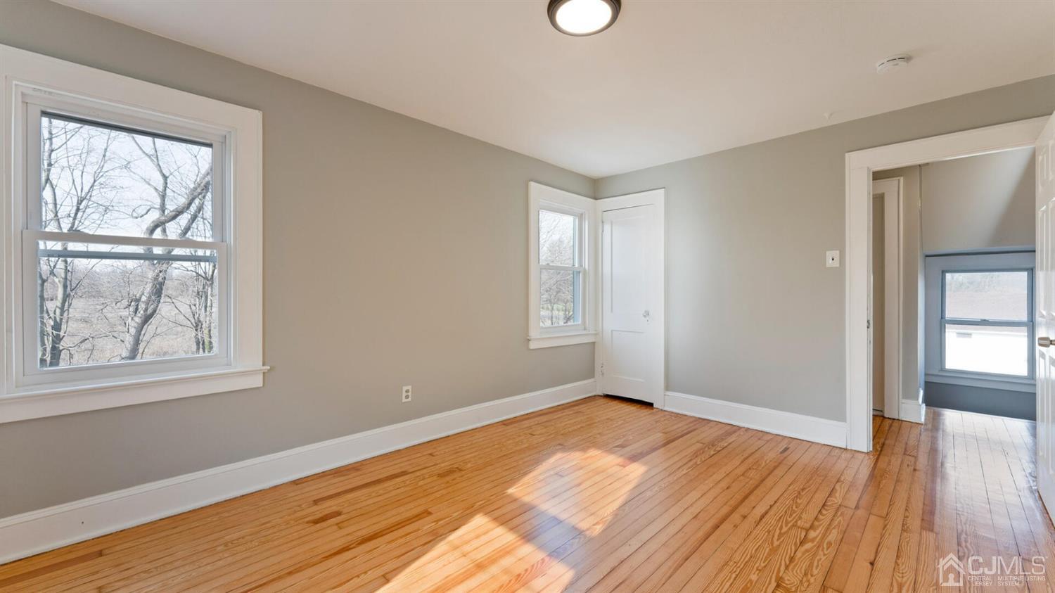 223 Riva Avenue Milltown, NJ 08850 - Photo 27 of 36 Gallery Image 27