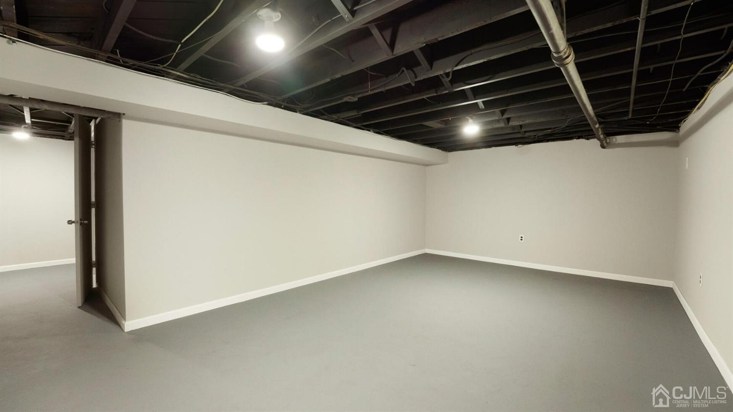 223 Riva Avenue Milltown, NJ 08850 - Photo 30 of 36 Gallery Image 30