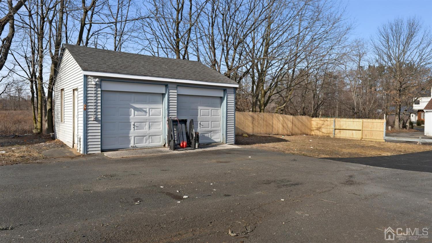 223 Riva Avenue Milltown, NJ 08850 - Photo 33 of 36 Gallery Image 33