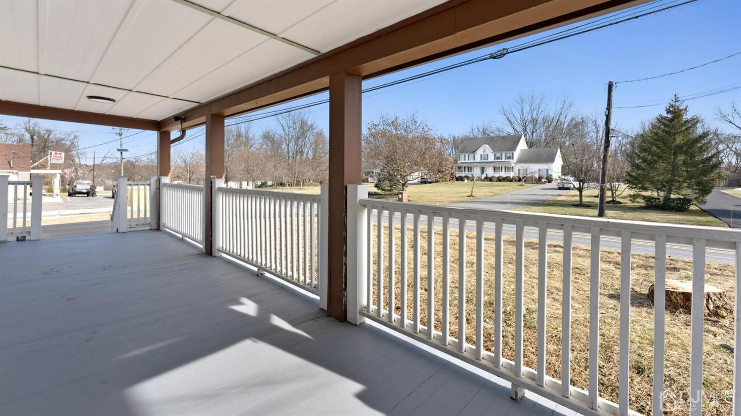 223 Riva Avenue Milltown, NJ 08850 - Photo 5 of 36 Gallery Image 5