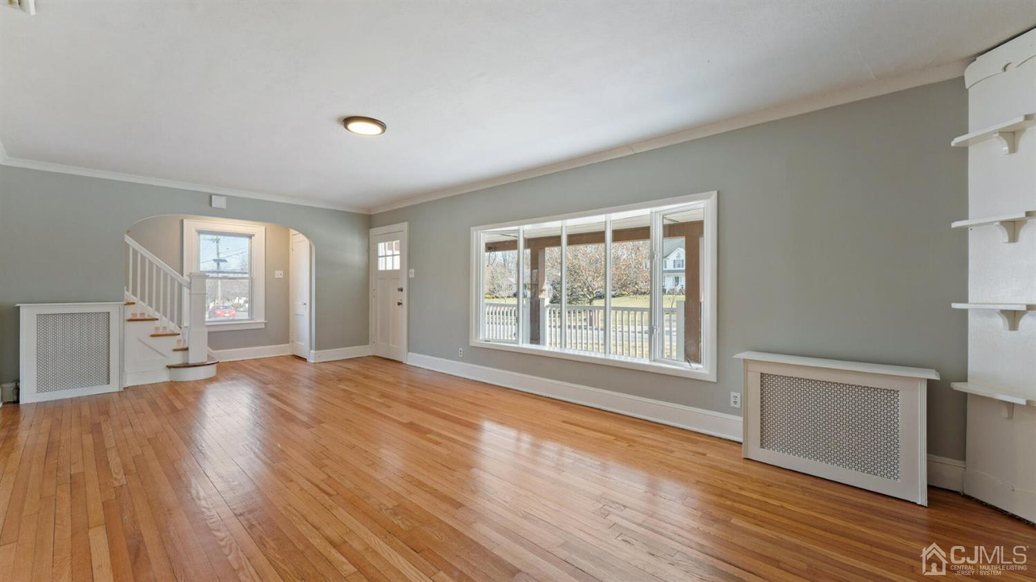 223 Riva Avenue Milltown, NJ 08850 - Photo 8 of 36 Gallery Image 8