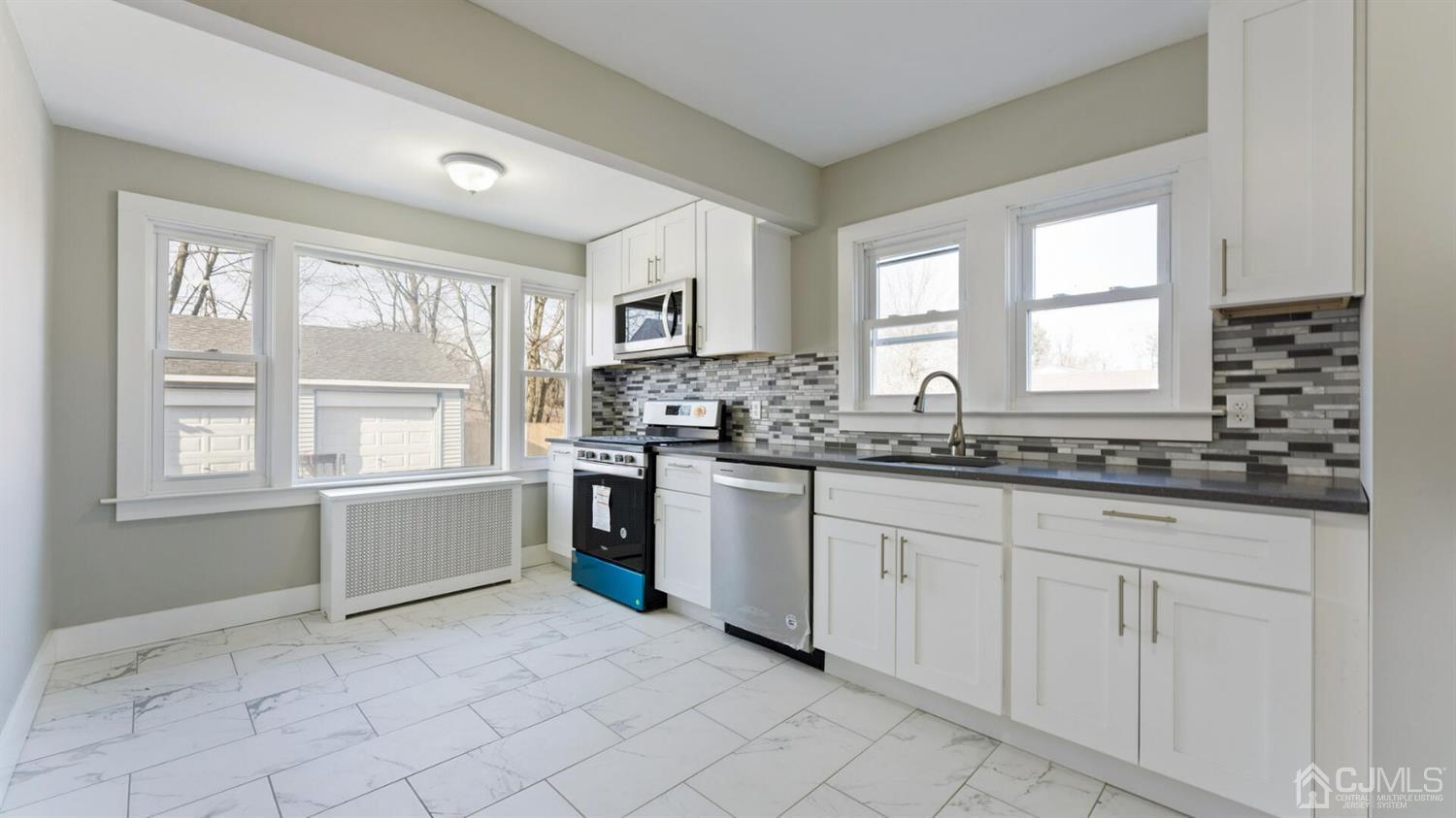 223 Riva Avenue Milltown, NJ 08850 - Photo 9 of 36 Gallery Image 9