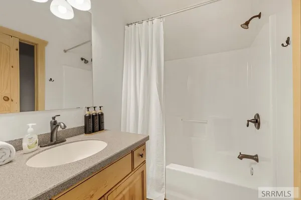 $859,000 | 3864 Overlook Drive, Island Park, ID 83429