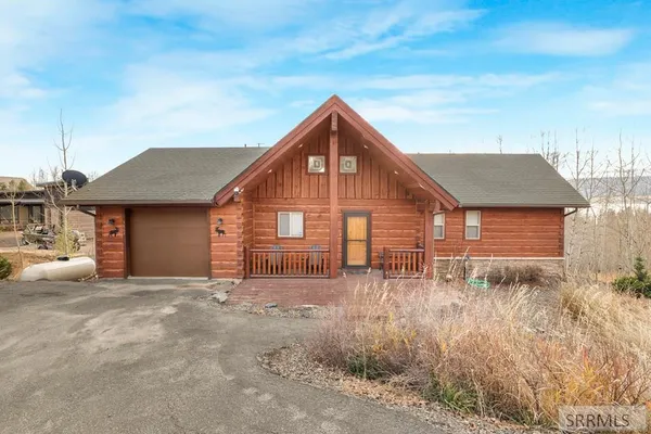 $859,000 | 3864 Overlook Drive, Island Park, ID 83429