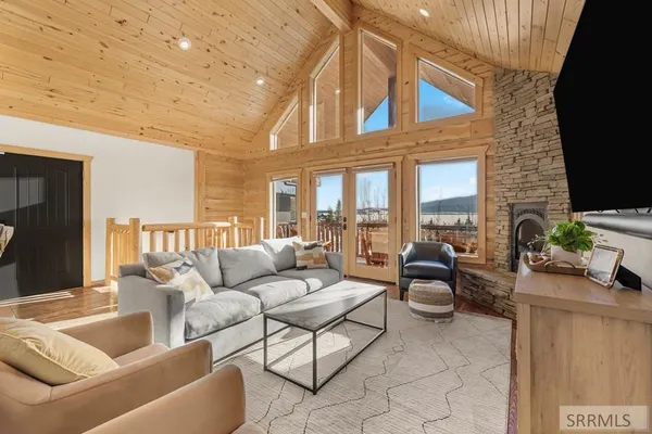 $859,000 | 3864 Overlook Drive, Island Park, ID 83429