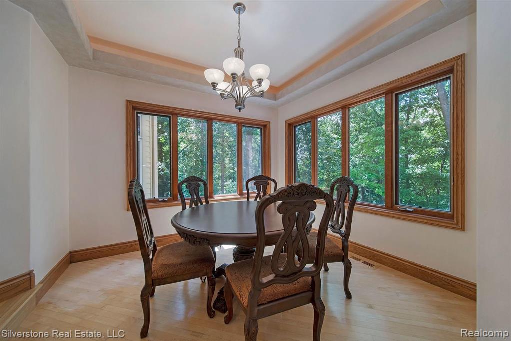1913 Arthurs Way Rochester Hills, MI 48306 - Photo 21 of 61