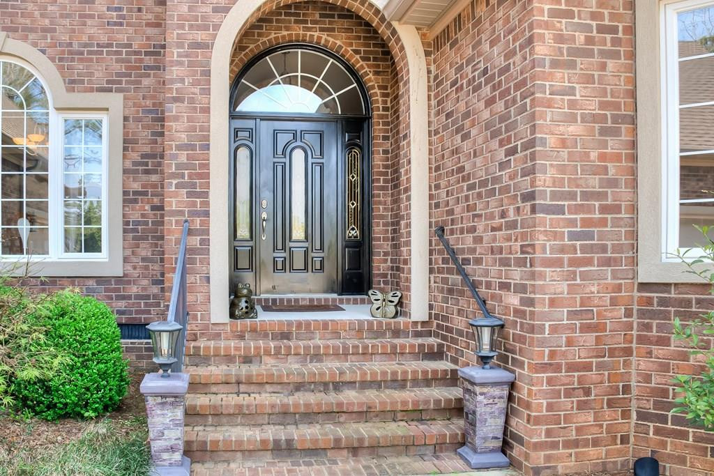 369 Steeplechase Road Aiken, SC 29803 - Photo 2 of 32 Gallery Image 2