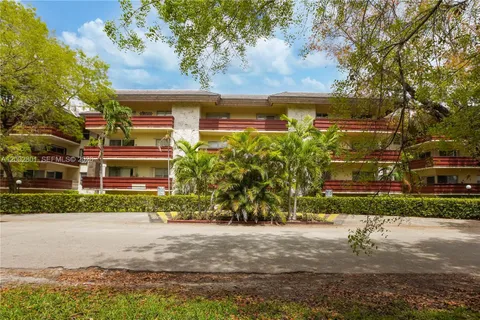 $249,000 | 1205 Mariposa Avenue, Unit 102, Coral Gables, FL 33146