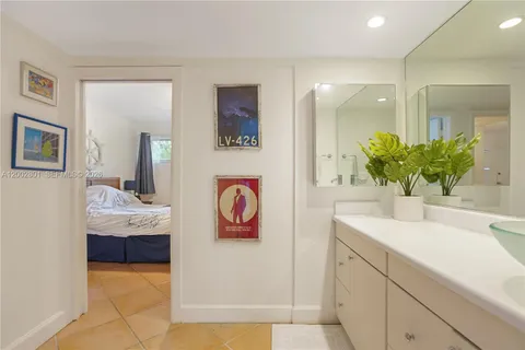 $249,000 | 1205 Mariposa Avenue, Unit 102, Coral Gables, FL 33146