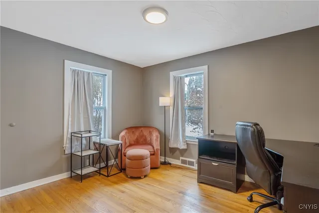 $159,900 | 305 Marlborough Road, Syracuse, NY 13206