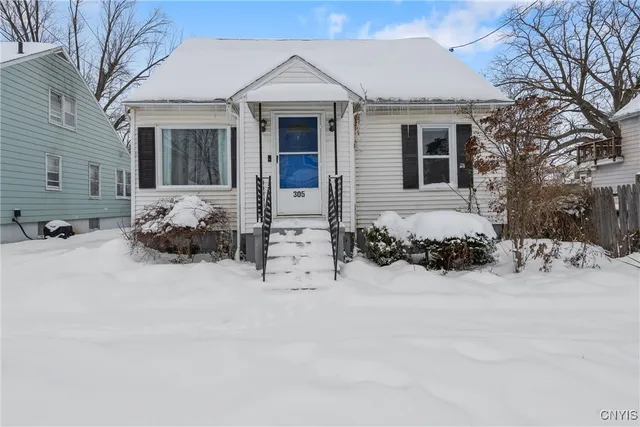 $159,900 | 305 Marlborough Road, Syracuse, NY 13206