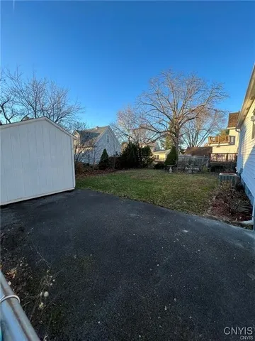 $159,900 | 305 Marlborough Road, Syracuse, NY 13206