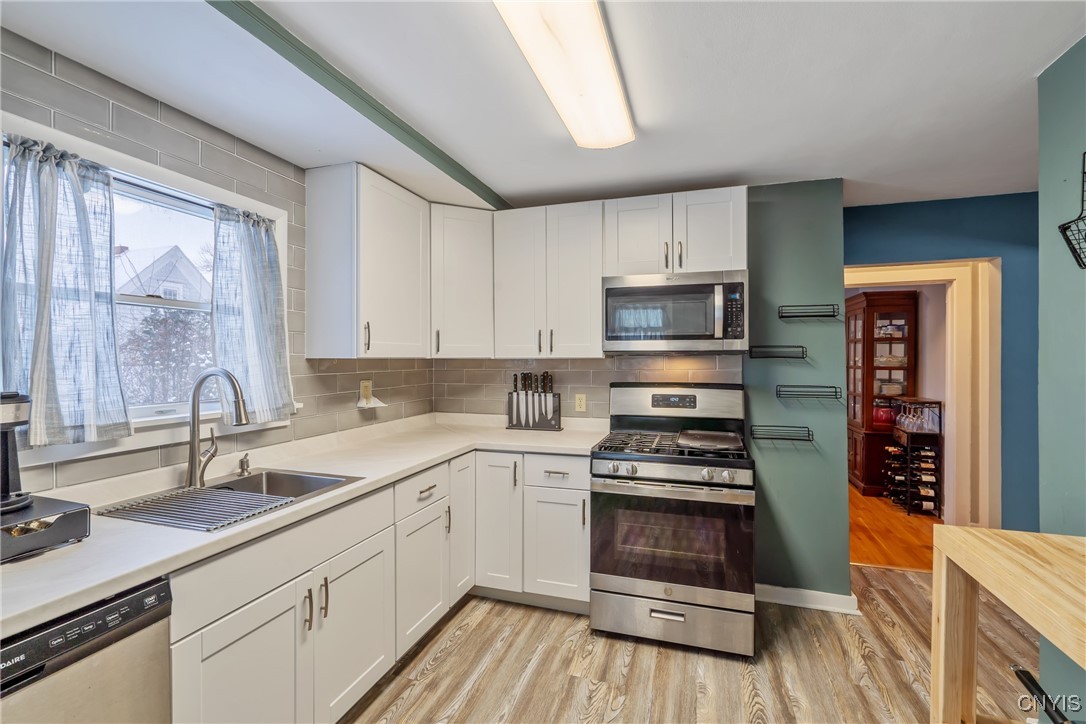 305 Marlborough Road Syracuse, NY 13206 - Photo 9 of 34