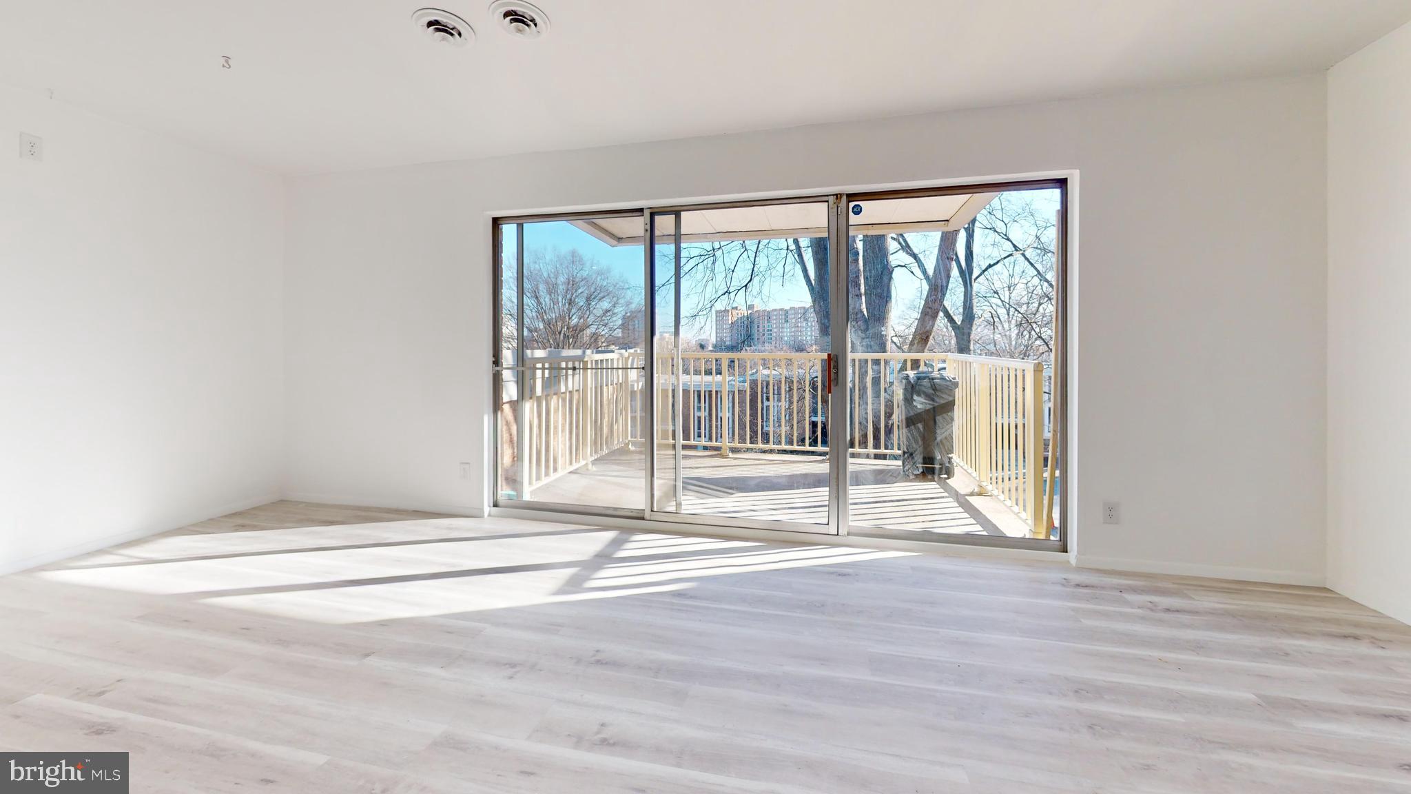 2636 Fort Farnsworth Road, Unit 128 Alexandria, VA 22303 - Photo 11 of 59 Gallery Image 11
