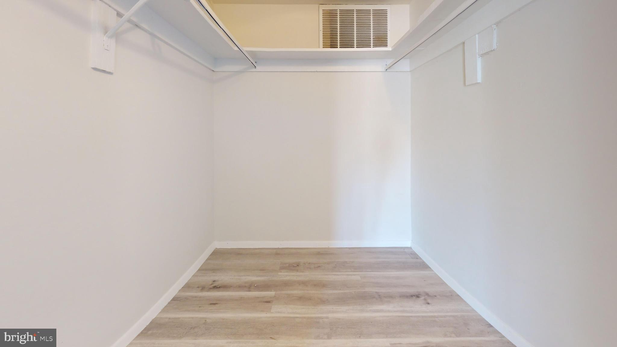 2636 Fort Farnsworth Road, Unit 128 Alexandria, VA 22303 - Photo 16 of 59 Gallery Image 16