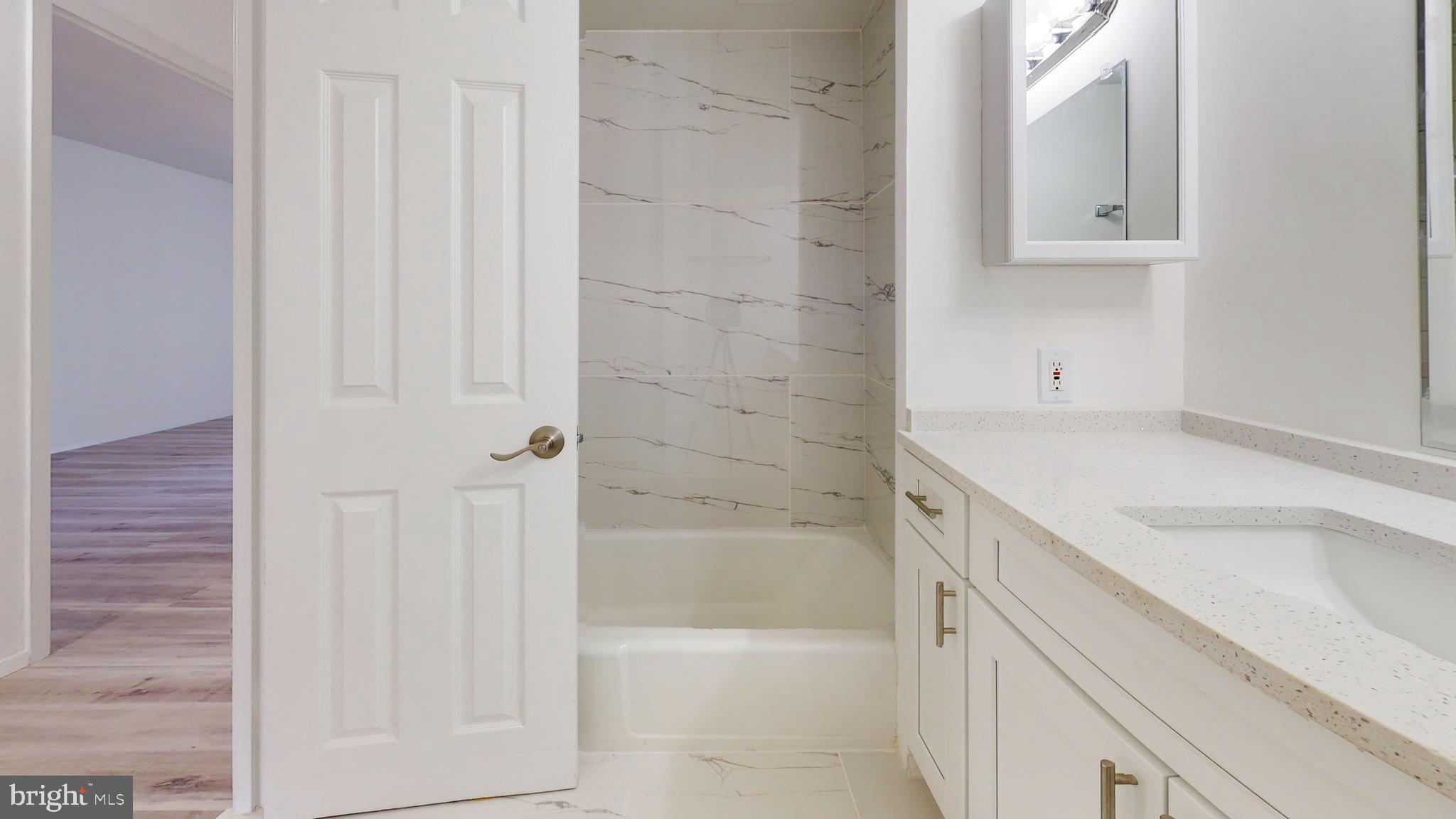 2636 Fort Farnsworth Road, Unit 128 Alexandria, VA 22303 - Photo 28 of 59 Gallery Image 28