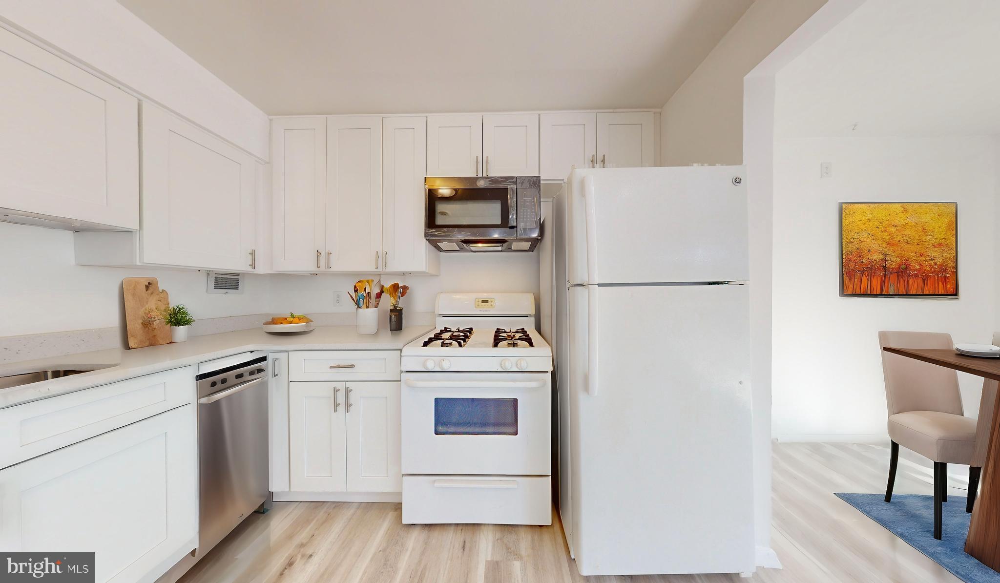 2636 Fort Farnsworth Road, Unit 128 Alexandria, VA 22303 - Photo 5 of 59 Gallery Image 5