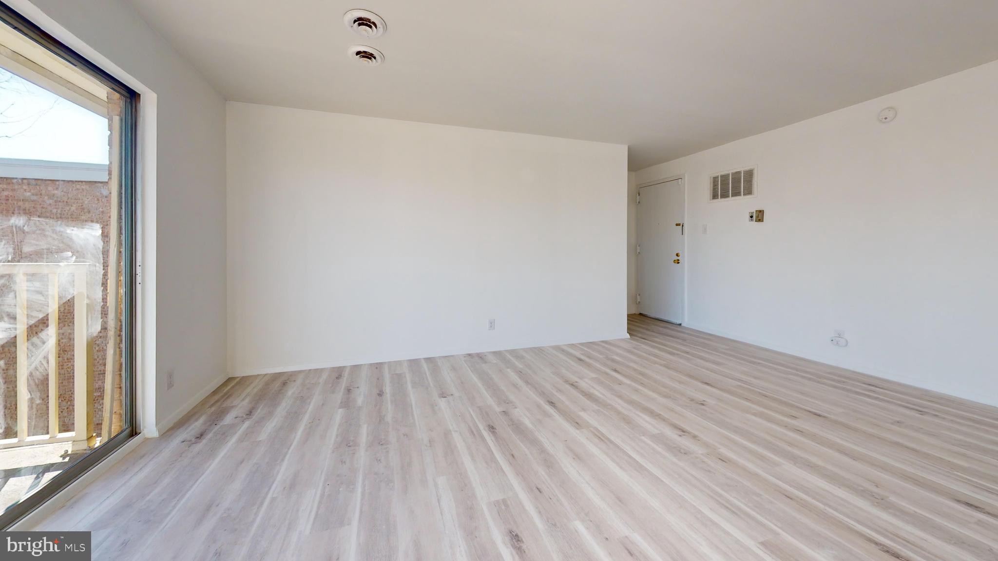 2636 Fort Farnsworth Road, Unit 128 Alexandria, VA 22303 - Photo 10 of 59 Gallery Image 10