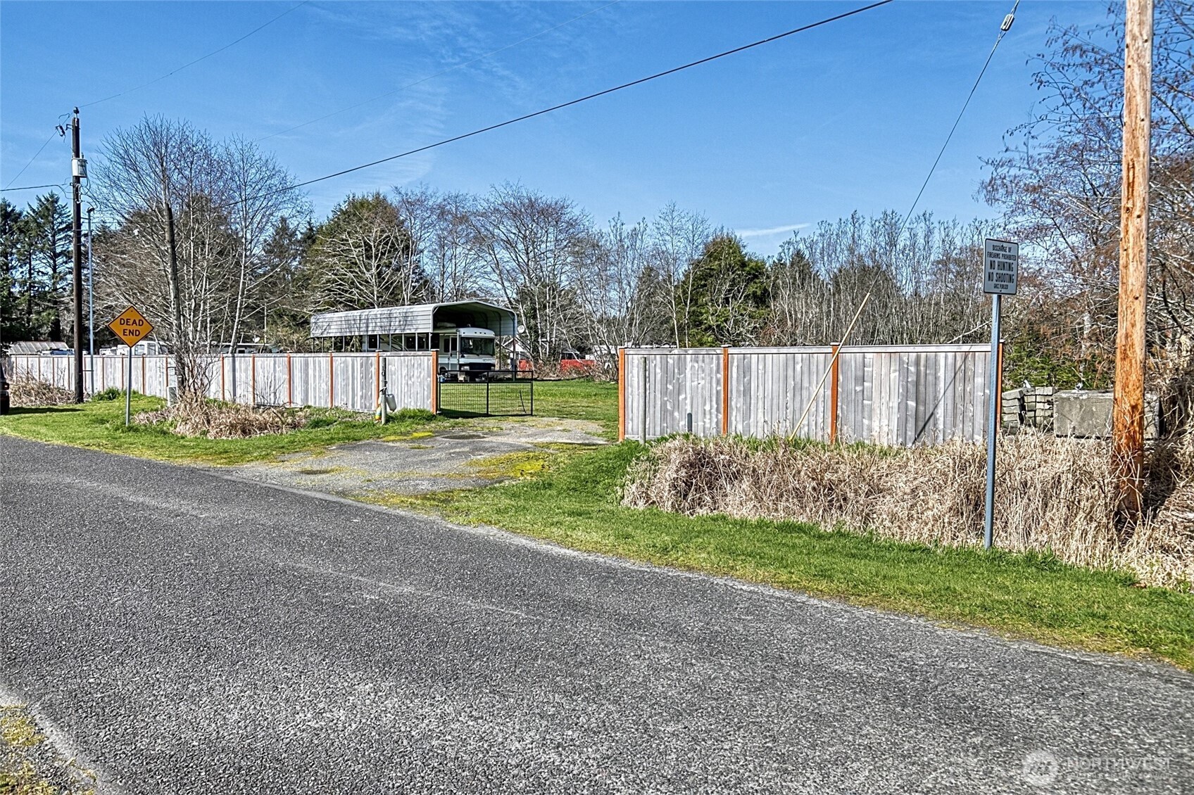 10 5th Avenue Copalis Beach, WA 98535 - Photo 13 of 13 a view of a park with of a house in the background