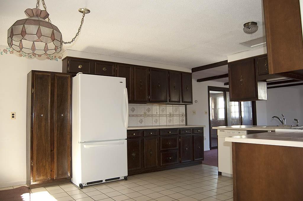 4 Standish Road Lynnfield, MA 01940 - Photo 9 of 28 Gallery Image 9