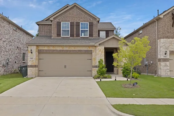 $3,100 | 758 Creekwater Lane, Garland, TX 75043
