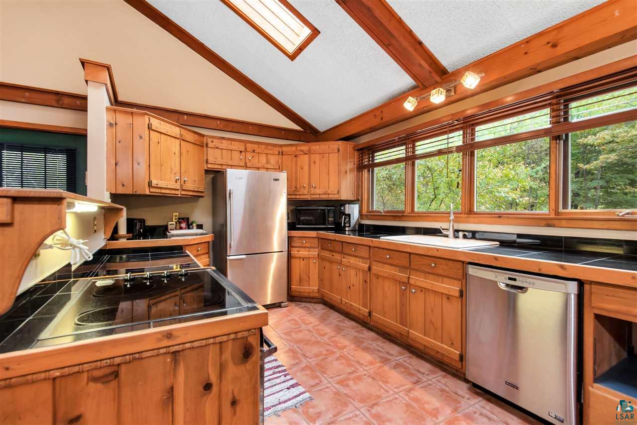 5898 North Pike Lake Road Duluth, MN 55811 - Photo 10 of 36 Gallery Image 10