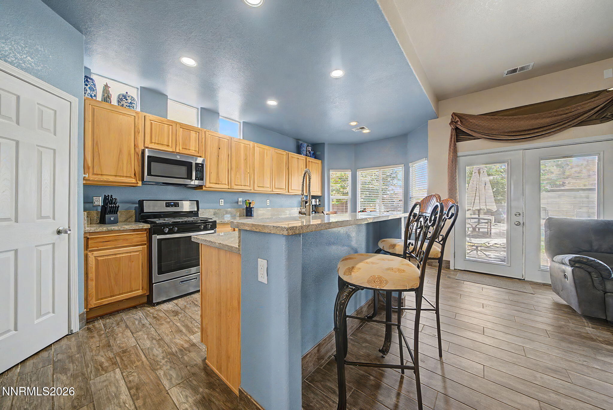 9395 Oakley Court Reno, NV 89521 - Photo 11 of 35 19-DSC02309-Edit