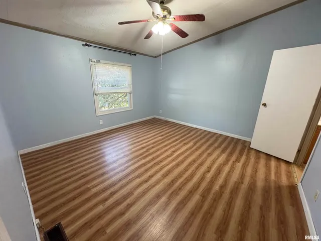 $75,000 | 308 East Prairie Street, Centralia, IL 62801