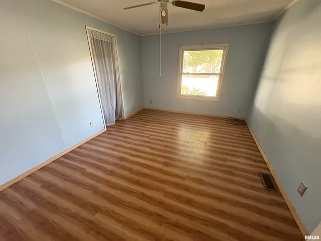 $75,000 | 308 East Prairie Street, Centralia, IL 62801