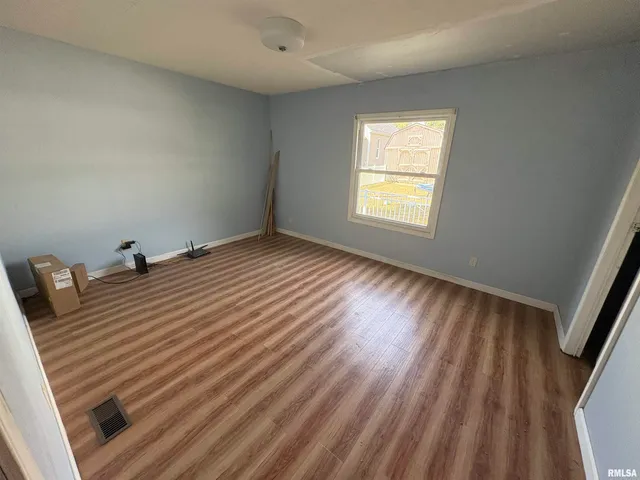 $75,000 | 308 East Prairie Street, Centralia, IL 62801