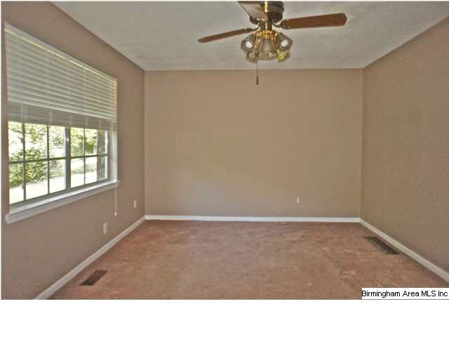 5421 Faucett Road Pinson, AL 35126 - Photo 5 of 32