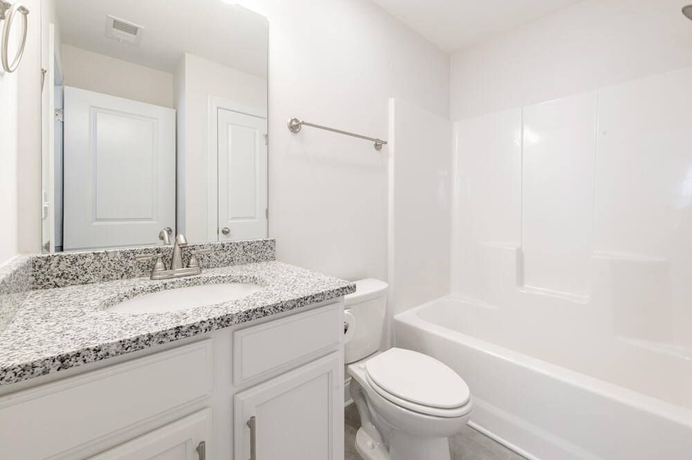 142 Fitzsimmon's Drive North Augusta, SC 29860 - Photo 23 of 36 Private Full Bath!