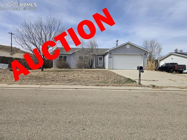 $172,800 | 1518 Bradish Avenue, La Junta, CO 81050