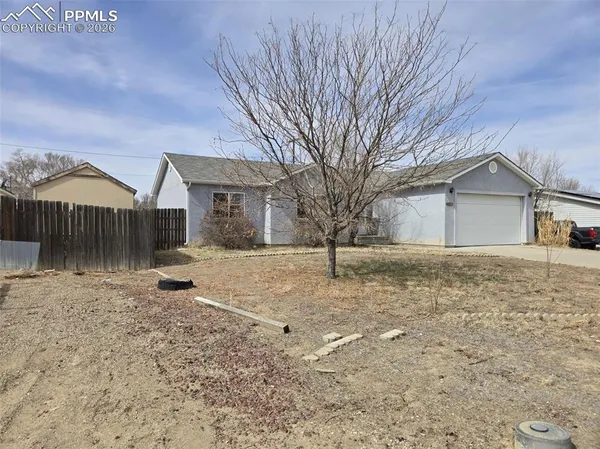 $172,800 | 1518 Bradish Avenue, La Junta, CO 81050