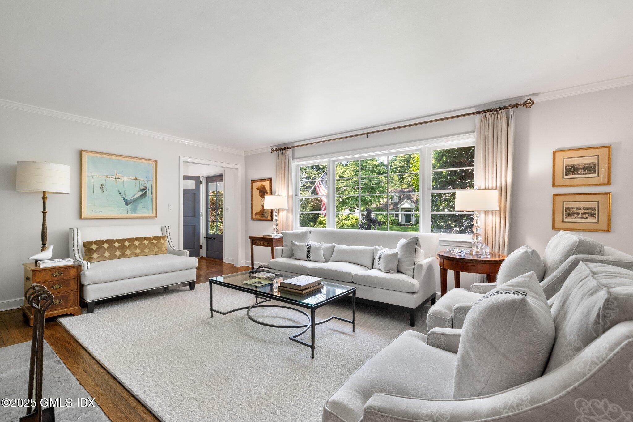 16 Verona Drive Riverside, CT 06878 - Photo 6 of 25 Living Room w Fireplace