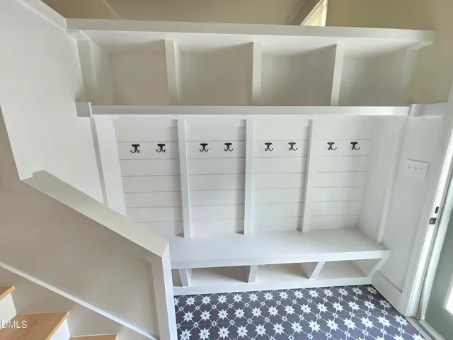 a view of walk in closet