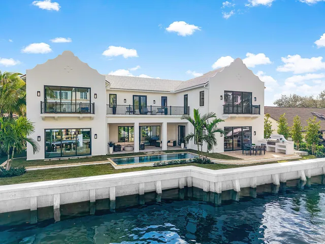 $6,299,999 | 819 Bamboo Lane, Delray Beach, FL 33483
