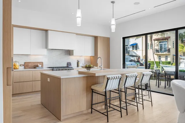 $6,299,999 | 819 Bamboo Lane, Delray Beach, FL 33483