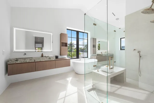 $6,299,999 | 819 Bamboo Lane, Delray Beach, FL 33483