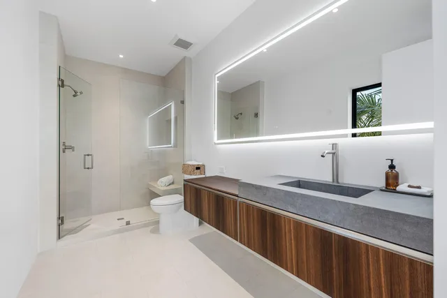 $6,299,999 | 819 Bamboo Lane, Delray Beach, FL 33483