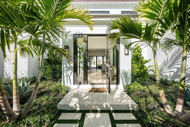 $6,299,999 | 819 Bamboo Lane, Delray Beach, FL 33483