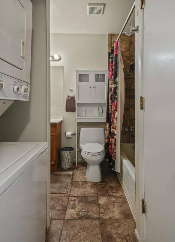 901 Country Club Drive Southeast, Unit D Rio Rancho, NM 87124 - Photo 20 of 29 Gallery Image 20