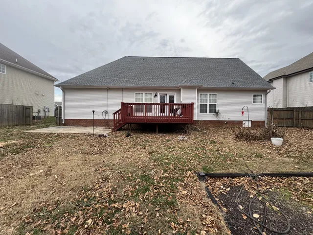 a house view with a garden
