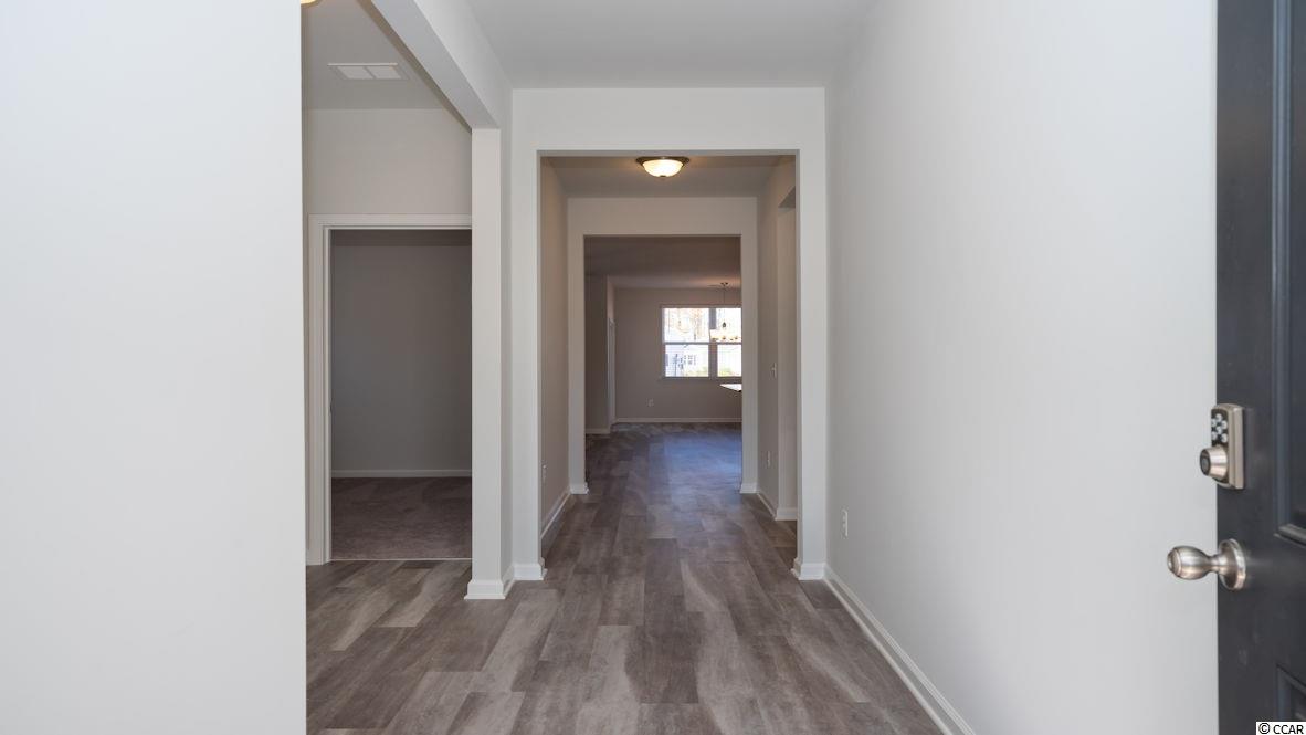 439 SunForest Way Conway, SC 29526 - Photo 4 of 40 Gallery Image 4