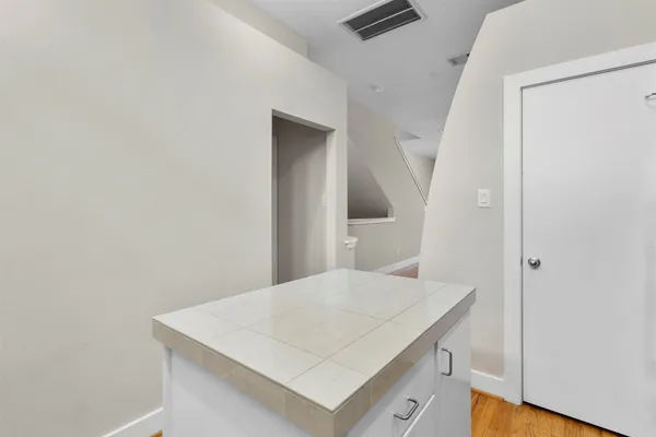 $220,000 | 8715 Meadowcroft Drive, Unit 201, Houston, TX 77063