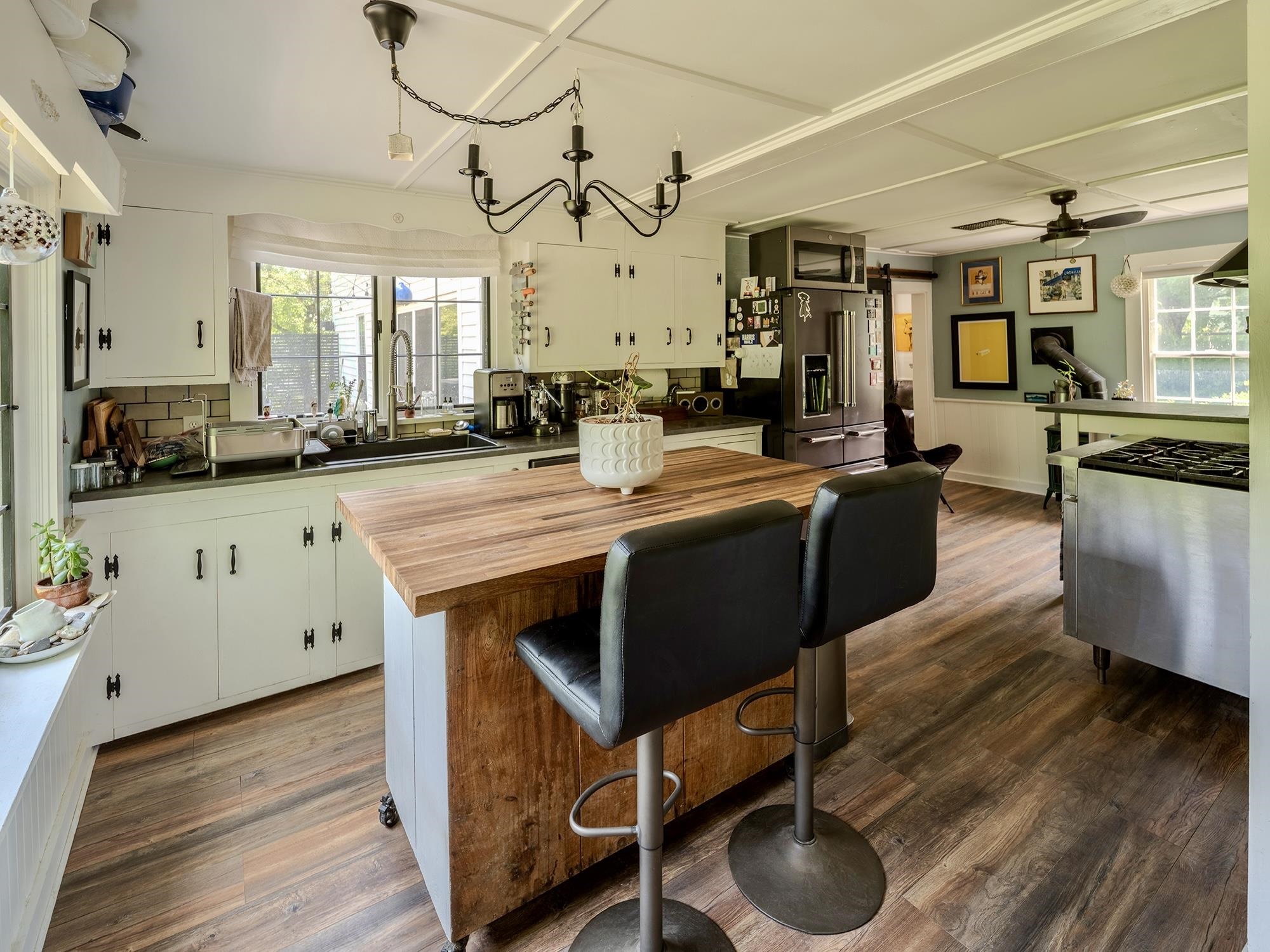 408 Dover Road Newfane, VT 05351 - Photo 15 of 39