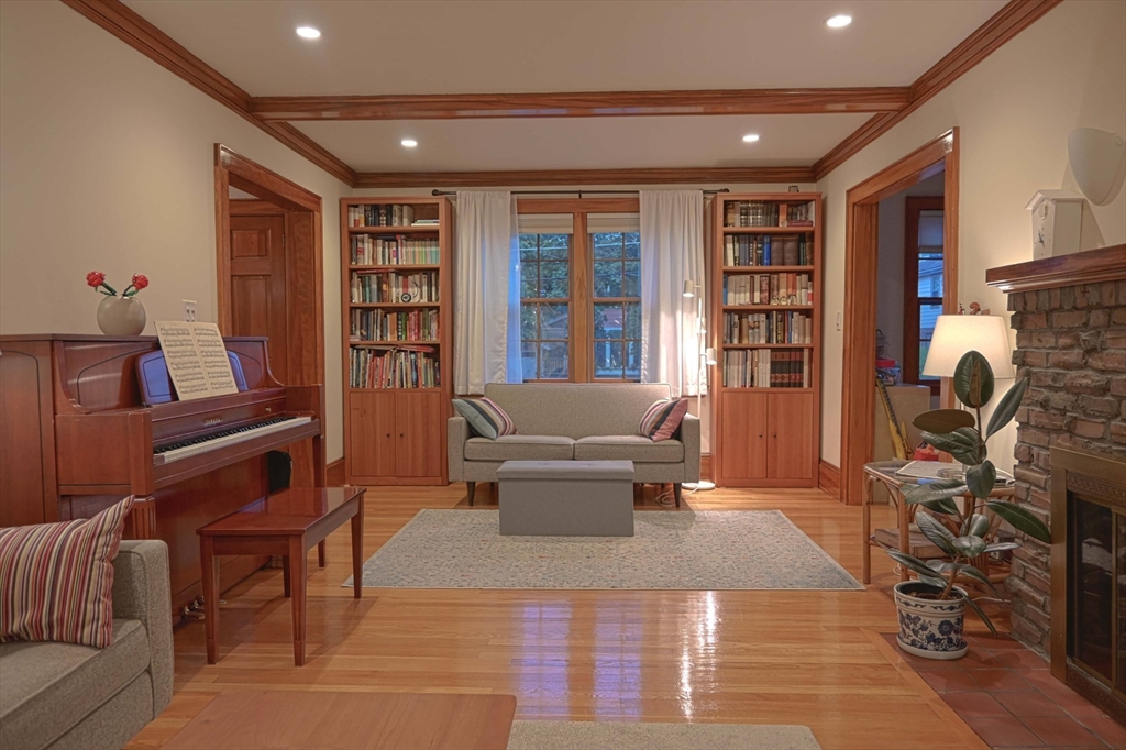 23 Richardson Road Belmont, MA 02478 - Photo 3 of 26