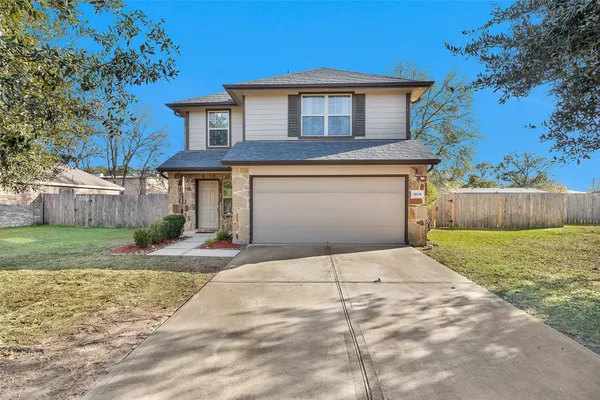 $2,000 | 1604 Hickory Burl Lane, Conroe, TX 77301